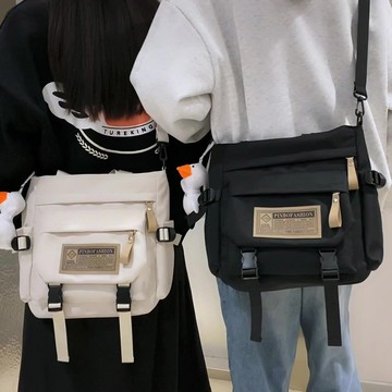 NEW MAN學生上課工裝百搭肩背包復古休閒通勤包學生包