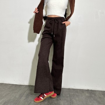 超修飾棉質喇叭褲-咖【KT201739】