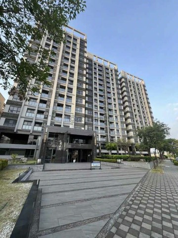 楠梓區#水岸豐閣#水岸景觀大三房平車87269｜高雄市楠梓區寶溪北街