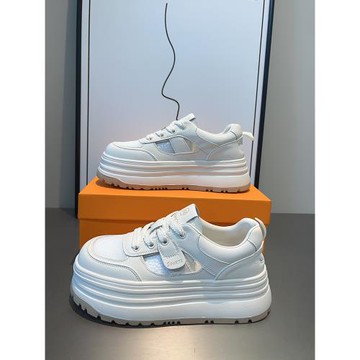 包頭運動涼鞋女夏季鏤空透氣小白鞋2024新款厚底板鞋休閑洞洞女鞋