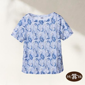 【岱妮蠶絲】透氣蠶絲鳳眼女國民船領T-YWL3BW40AW(海芋花語-藍)