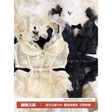 (免運)法式性感蕾絲鏤空連體塑身褶皺飛邊無胸墊軟鋼圈超薄性感內衣文胸