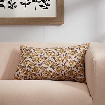 Roselli Trading Field of Flowers Linen Decorative Pillow, 14 x 21