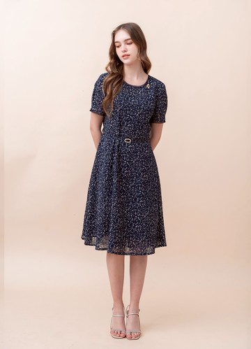 點彩隱約暗格印花散襬洋裝（附腰帶）