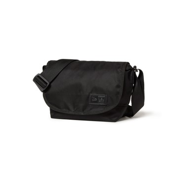 NEW ERA 男女 郵差包 日版SHOULDER BAG NYLON TWL MINI NE 黑 NE14537832