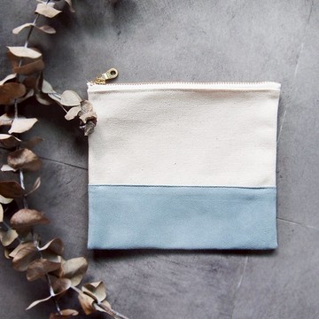 麂皮拼接收納小包 baby藍