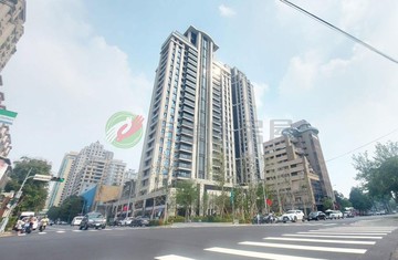 七期全新完工國泰建設The park視野三房平車｜台中市南屯區惠文路