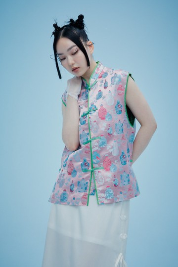 煩惱心 粉色小花瓶織錦緞背心