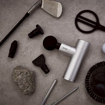 ikiiki伊崎 迷你極速震動筋膜槍 星曜銀