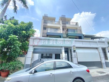 芸新光特區超大地坪全新5房電梯別墅｜台中市太平區新平路三段