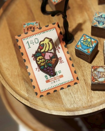 刺繡燙貼/別針 | 台灣地形 - 台灣水果 | Littdlework