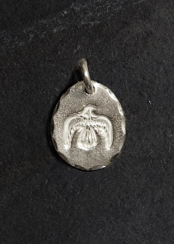 唐草鷹敲印銀牌