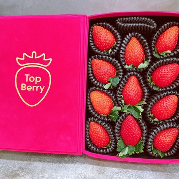 【帕查嬤嬤】🇯🇵日本 奈良 頂級精品絨布盒《最新稀有品種》高甜度 古都姬 草莓🍓｜日本草莓禮盒
