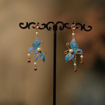 如懿傳鎏金仿花絲點翠穿花峽蝶耳釘蝴蝶景泰藍S925銀宮廷風耳環