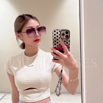 ⒹⓎⓁ┊獨家實戴實拍 4ᴄᴏʟᴏʀ🪴修臉方框 太陽眼鏡 墨鏡 明星 同款 韓國 最新 流行 夏天 防曬 出國 玩水 眼鏡