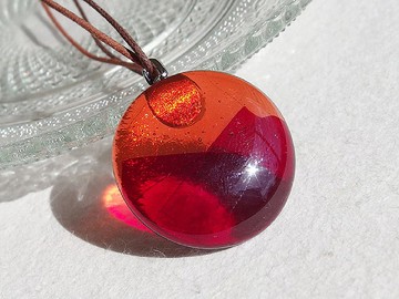 變色玻璃山（一[紅]）項鍊[定做]