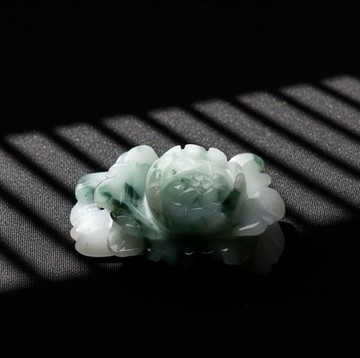 飄花翡翠牡丹花手牌 | 天然緬甸玉翡翠A貨 | 送禮