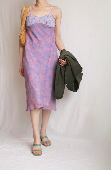 古著Sisley波希米亞風格粉紫拼接佩斯里花紋細肩帶洋裝 尺寸XS