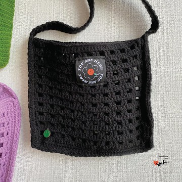 手工編織簍空側孭袋 (黑色)