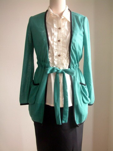 綠色針織長袖薄外套