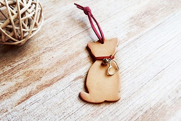 貓咪造型皮革吊飾