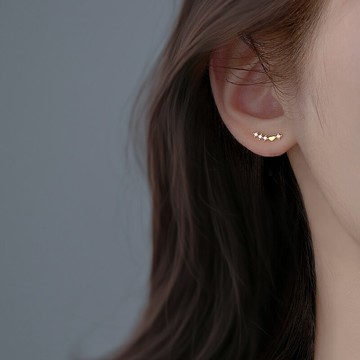 925純銀愛心耳釘女2022年新款潮小眾設計感鑲鉆亮閃氣質耳環耳飾