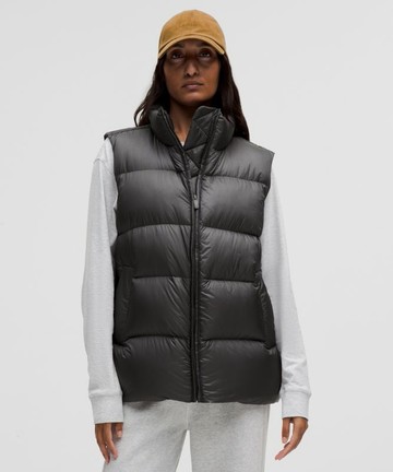 Featherweight 900-Down-Fill Puffer Vest Size Medium