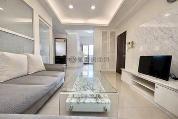 河堤商圈大順民族輕軌站 低公設2房子母平車｜高雄市三民區聯興路