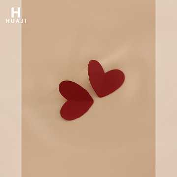花跡紅色愛心耳釘女2021年新款潮簡約百搭耳環喜慶新年款復古耳飾