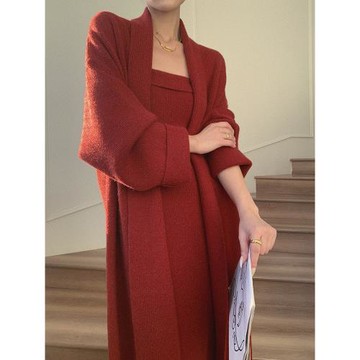JWUNIQUE酒窩紅色針織兩件套裝女冬季2025開衫外套抹胸連衣裙長裙