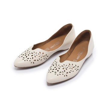 小時光  鏤空雕花真皮內增高平底鞋 香草 (501287)