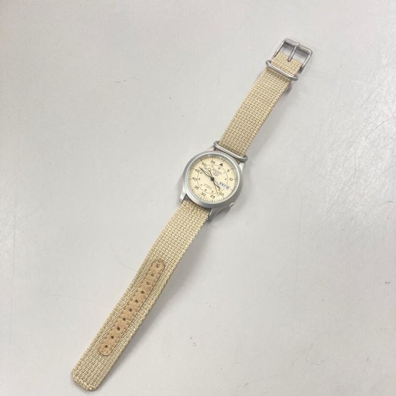 中古 SEIKO5 ミリタリーウォッチ 自動巻き 裏スケルトン7S26