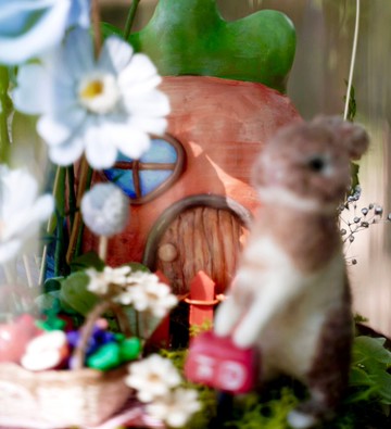 【客製寵物骨灰花盅】夢想小島-胡蘿蔔萌萌島