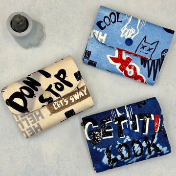 字母塗鴉 手作三層零錢拉鍊包 分層收納 零錢包 卡片包 送禮