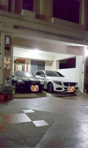 皇邑二期雙車四房孝親別墅｜台中市梧棲區中華路一段