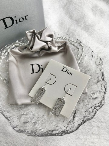 【日本直送名牌二手包】Christian Dior 克裡斯汀‧迪奧 耳環 銀色 標誌 寶石 vintage 古董 xzjvy6