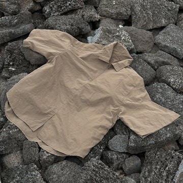 Zuuie Hooman Line 尼龍塔夫塔半拉鏈襯衫 - 棕色