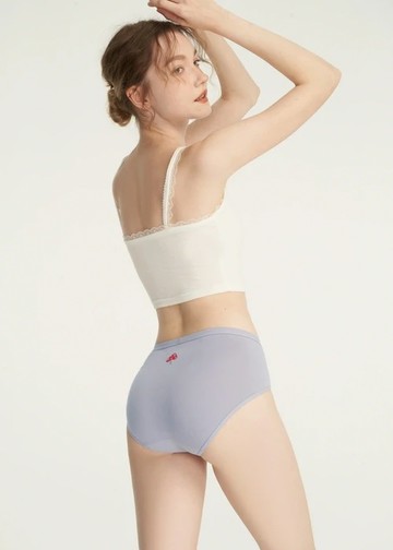 抗菌系列．中腰三角內褲(丁香灰紫-刺繡蘑菇)