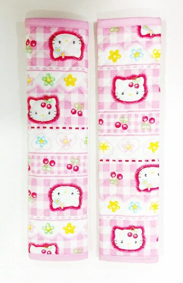 【震撼精品百貨】Hello Kitty 凱蒂貓 凱蒂貓 HELLO KITTY 車用安全帶套-KITTY櫻桃2入#00004 震撼日式精品百貨