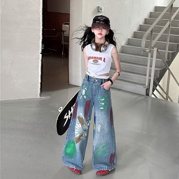 【中大女童/親子裝】美式塗鴉破洞牛仔褲+鏤空背心上衣兩件式套裝（可拆售）