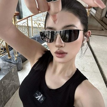 2025新款韓版連體平面科技未來墨鏡女潮氣質高級感時尚太陽眼鏡男