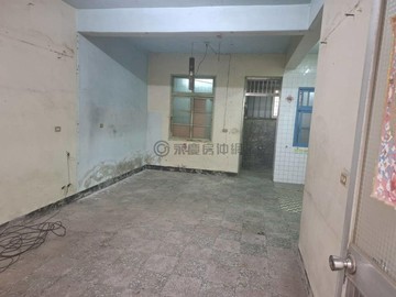 新竹市中心大地坪25.7坪｜面寬近7米｜可改建翻｜新竹市北區延平路一段