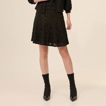 ILEY伊蕾 立體玫瑰蕾絲A字短裙(黑；M-2L)