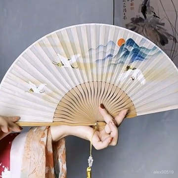 臺灣出貨📦新中式女氣質僊鶴扇子中國風折扇古風可折疊馬麵裙古典舞蹈拍照扇