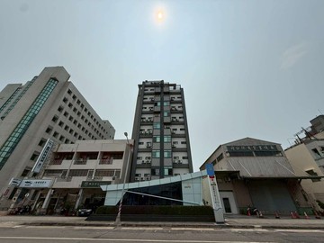 前鎮高中捷運站｜真正到站就到家｜小摩宿大套房｜高雄市前鎮區翠亨北路