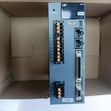 LS產電伺服驅動器 L7-SA001A L7-SA002A L7-SA004A L7-SA008A【1103001DD】