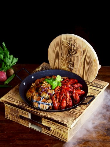 千喜創意餐具特色農家樂鑄鐵鍋個性地鍋雞干鍋酒精爐異形復古灶臺