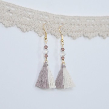 雙色流蘇。捷克水晶。耳環 Two Colorway Tassel。Crystal。Earring