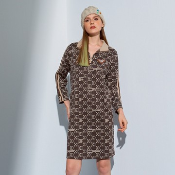 CLL巧玲瓏 設計感印花翻領休閒洋裝 1905817