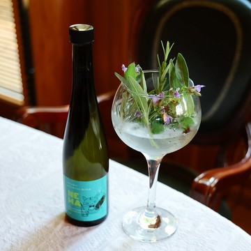 日本原裝0.00%無酒精 Old Tom 老湯姆 職人工藝琴酒500ml - 1入